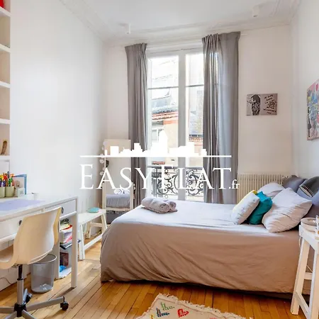 Beautiful Duplex With Terrace And Eiffel Tower View, 16, By Easyflat *